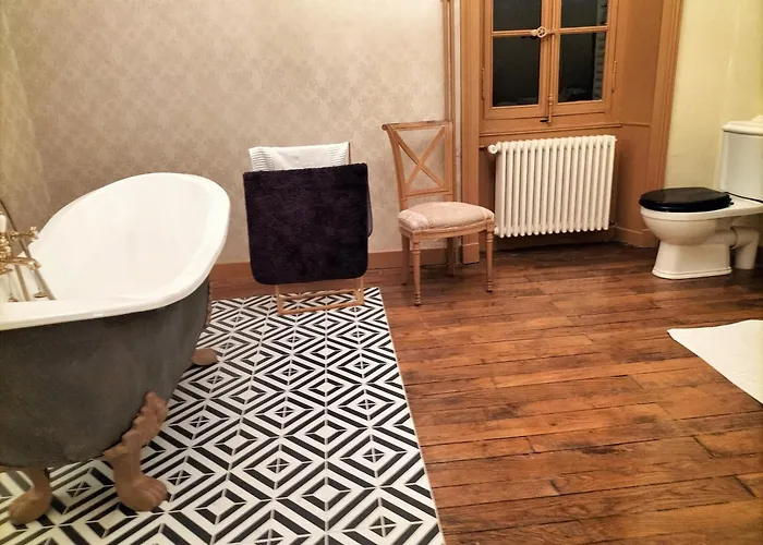 Chateau Le Puybelliard Couette-café *